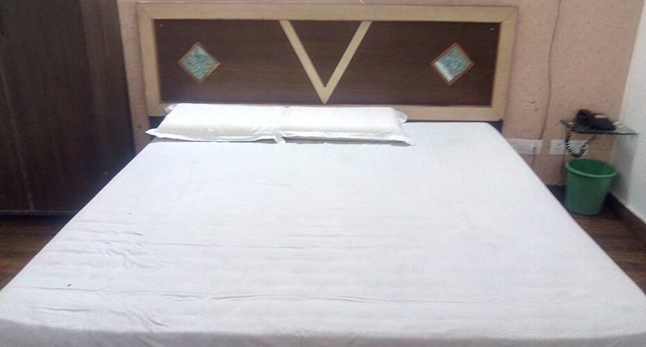 Hotel Highway Inn, Bathinda 4